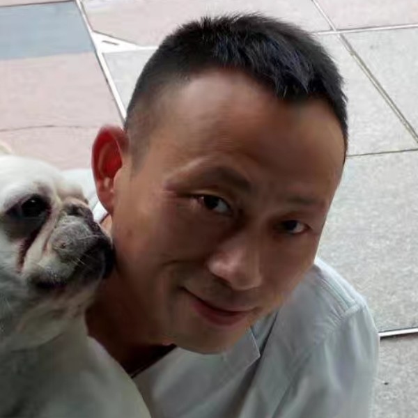 德贾明哈的照片