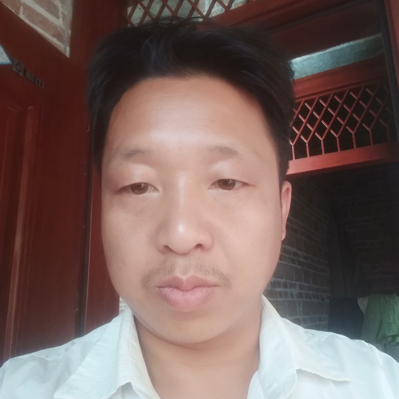 农家小子的照片