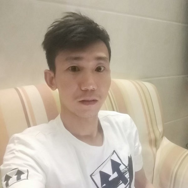 稳重遇見女王的照片