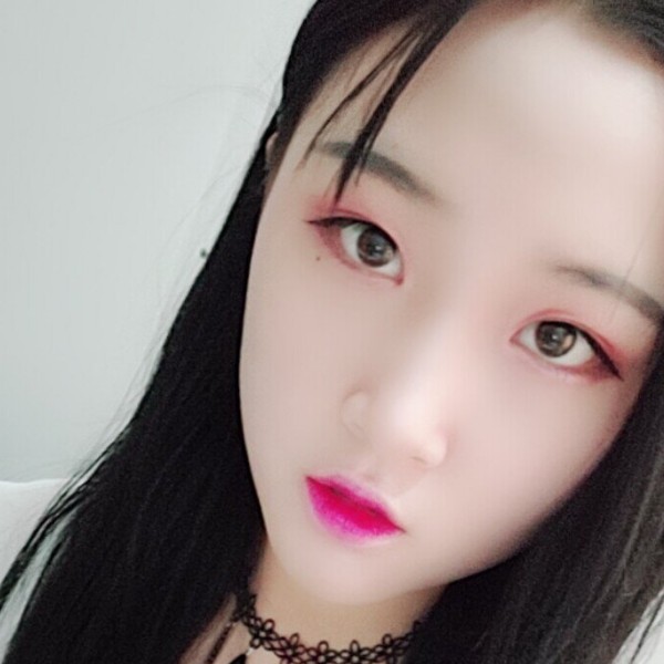 缘分倾心冷酷的照片