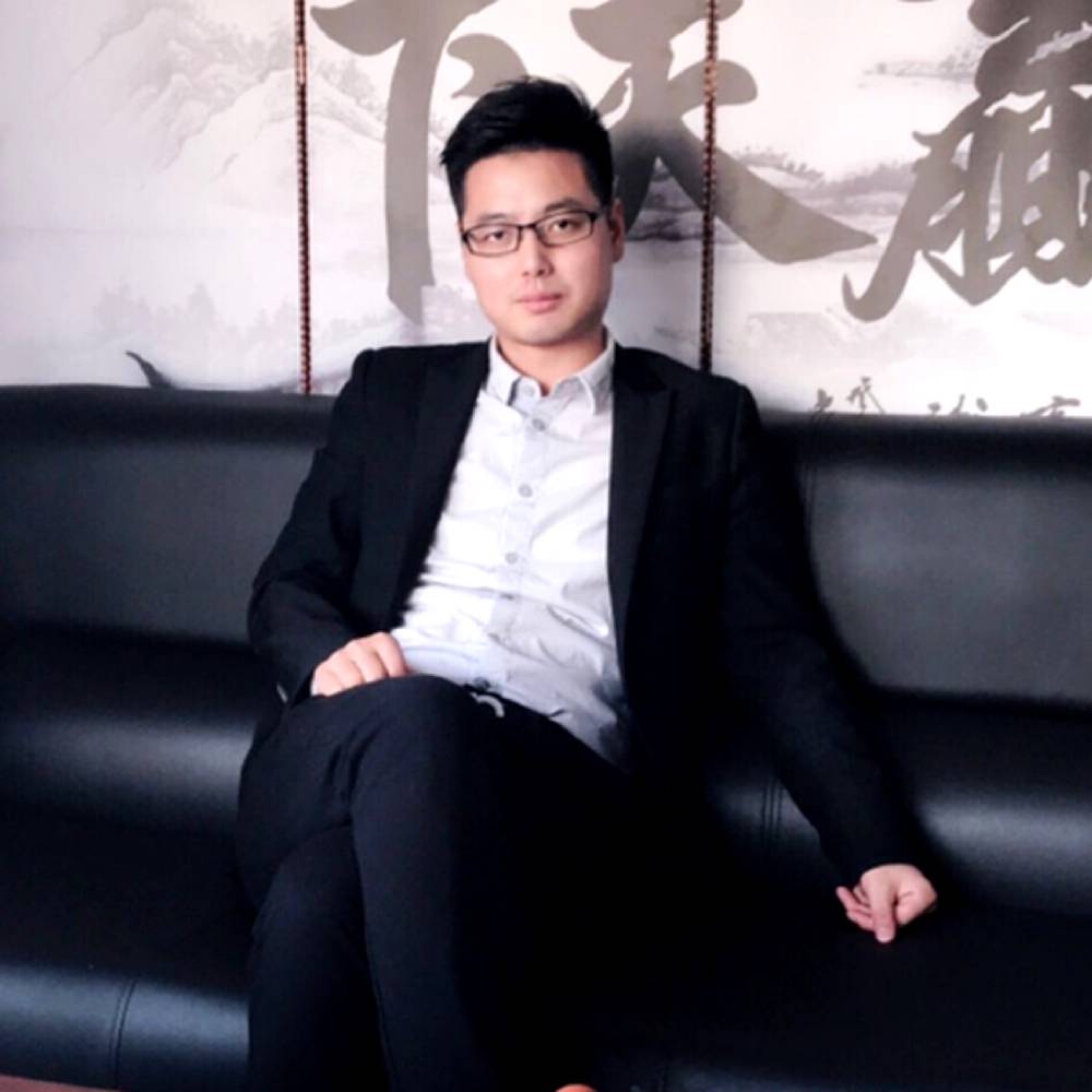 秦墨轩的照片