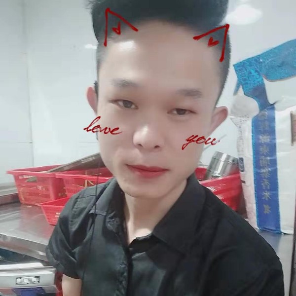 啤酒挽手追寻的照片