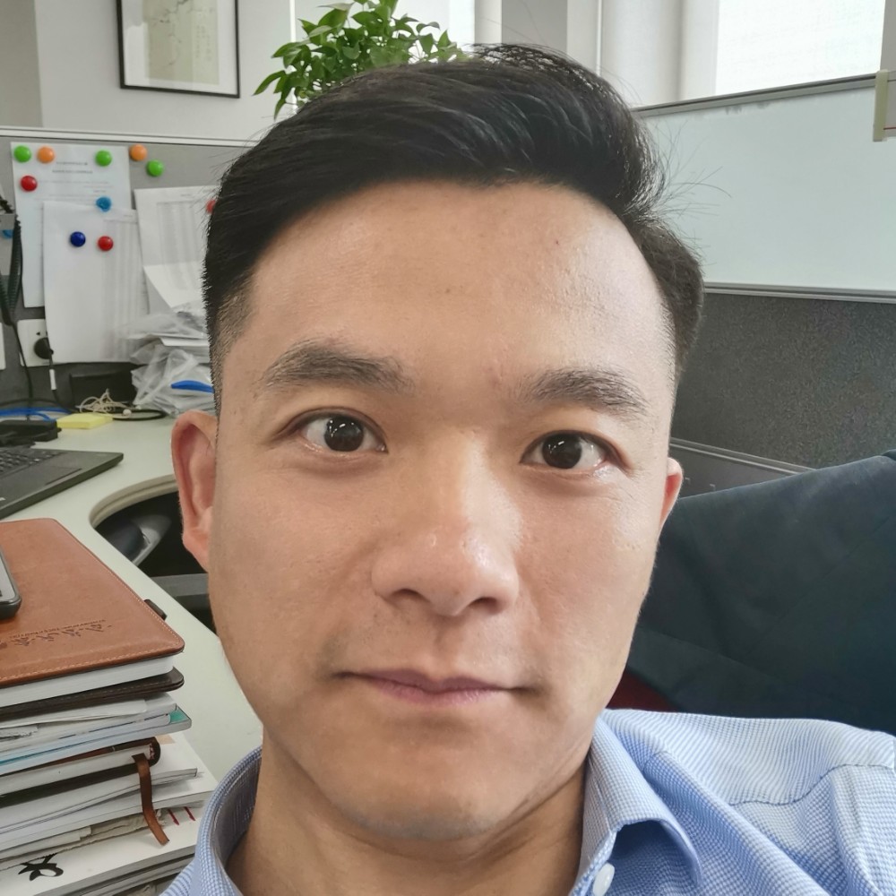 打不死的奥特曼的照片