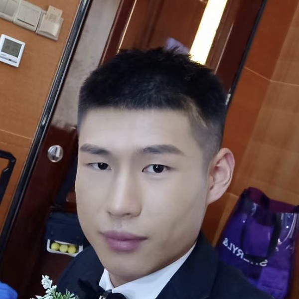 搞怪保卫早晨的照片