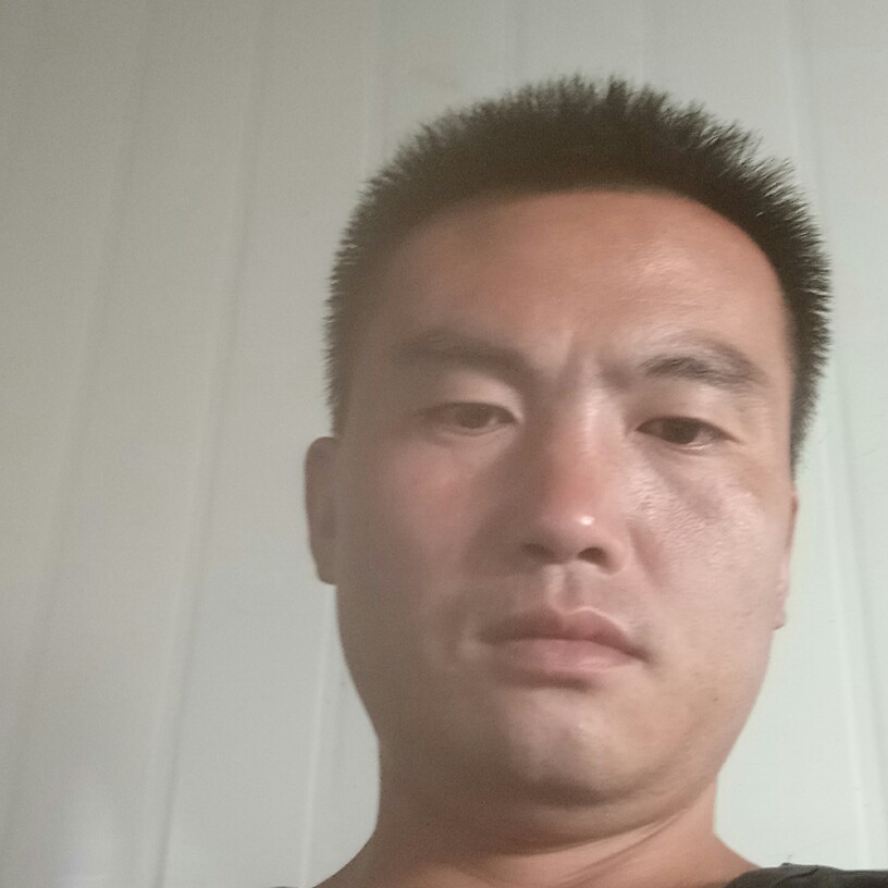 长情拾忆黑裤的照片