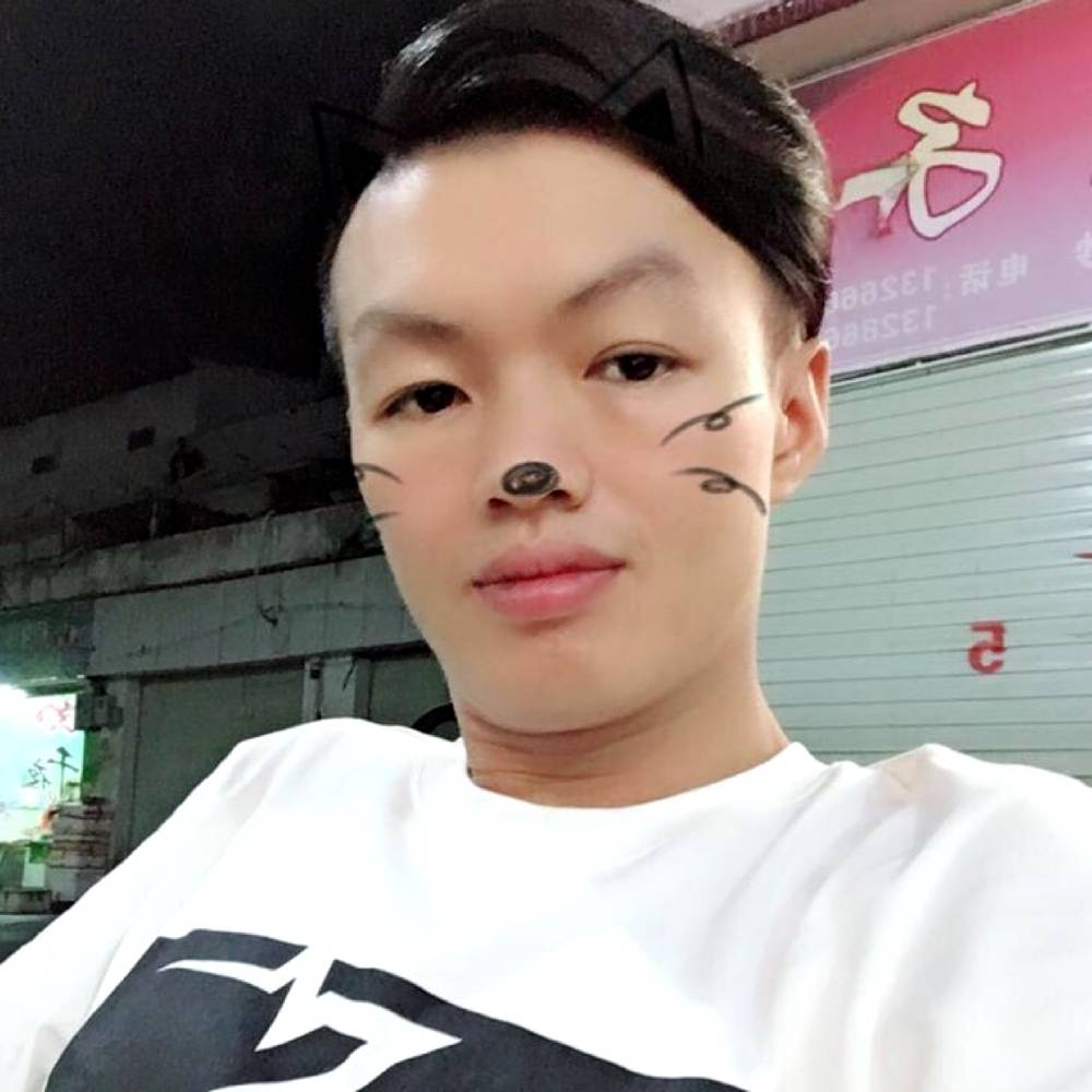 斌少出场的照片
