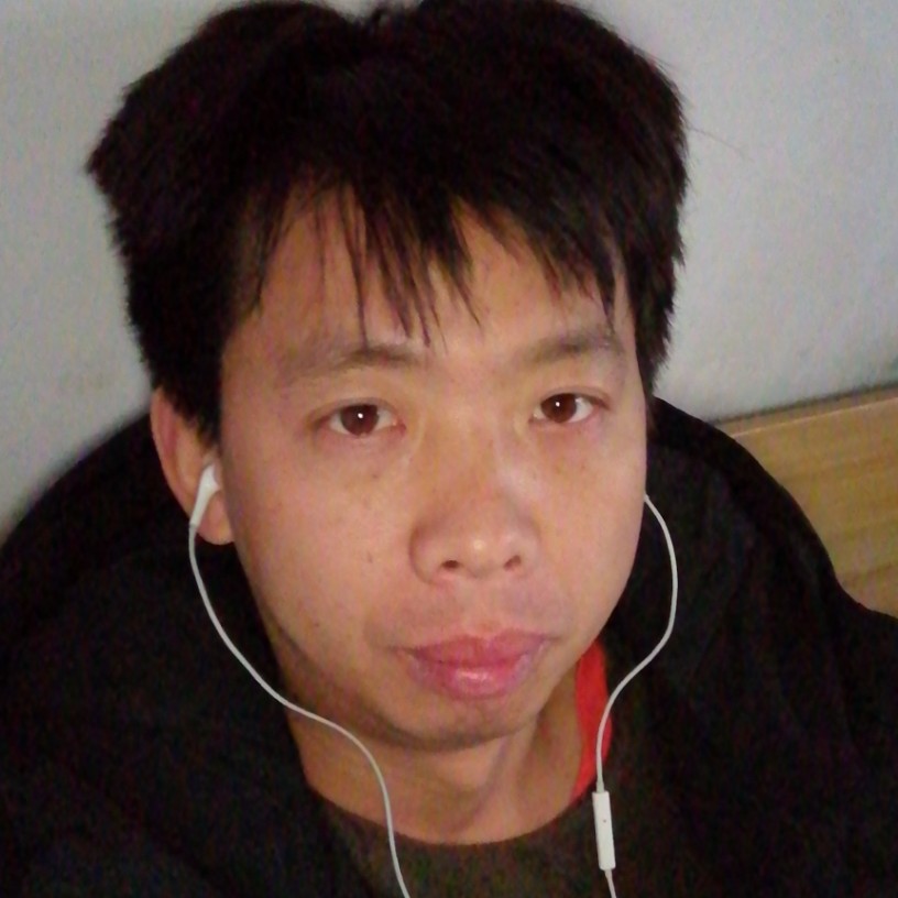 李一宁宁的照片