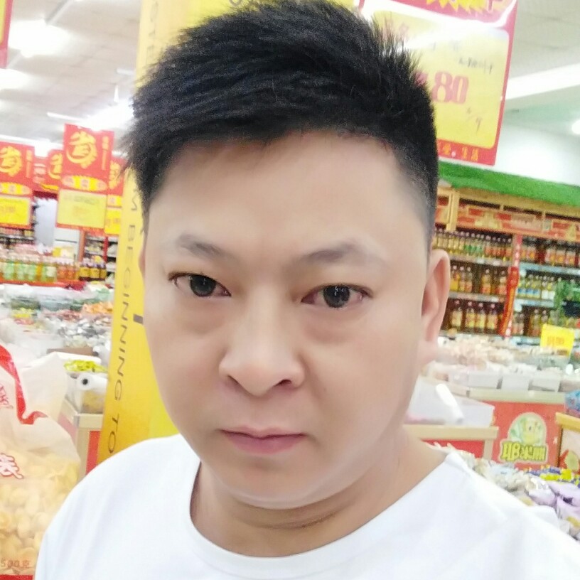廖宽的照片