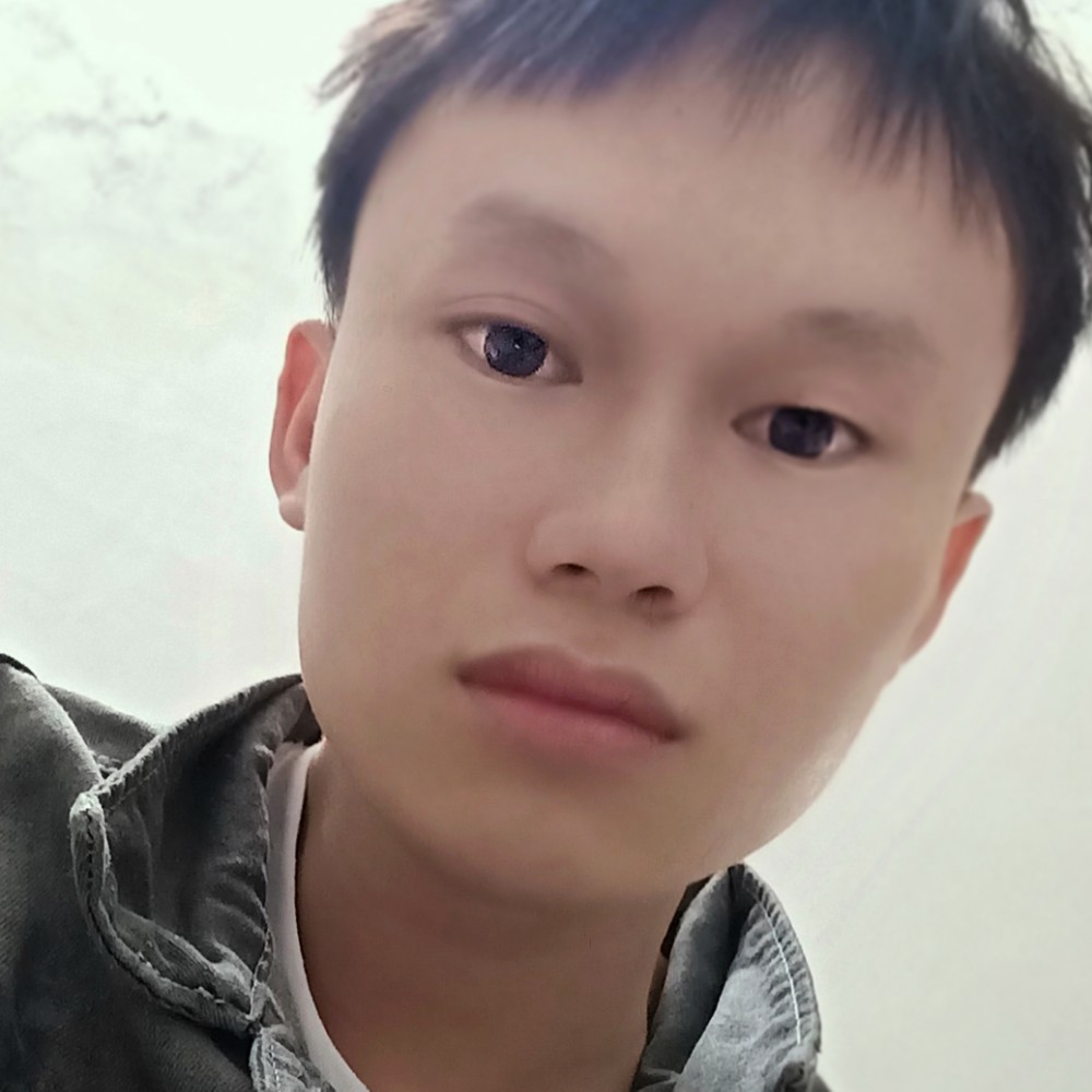闪闪蹙眉半夏的照片