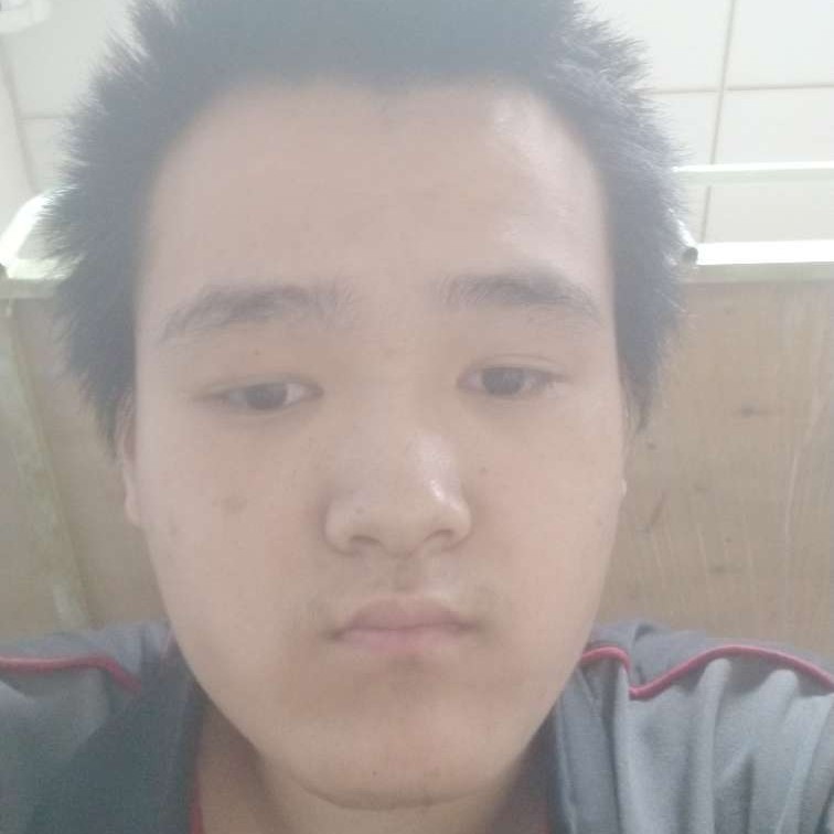 开朗保卫紫萱的照片