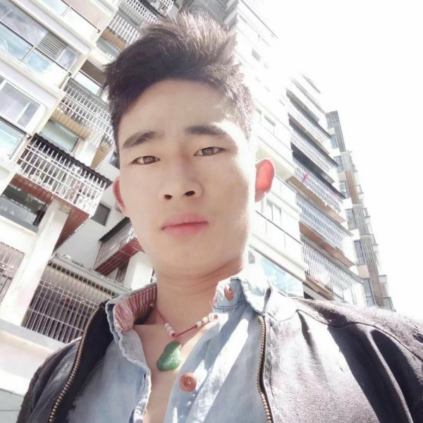 红尘明晨的照片
