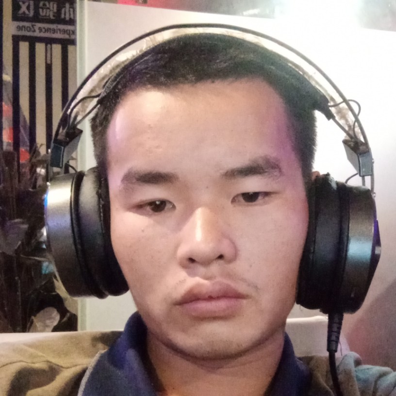咖啡豆与洁净的照片