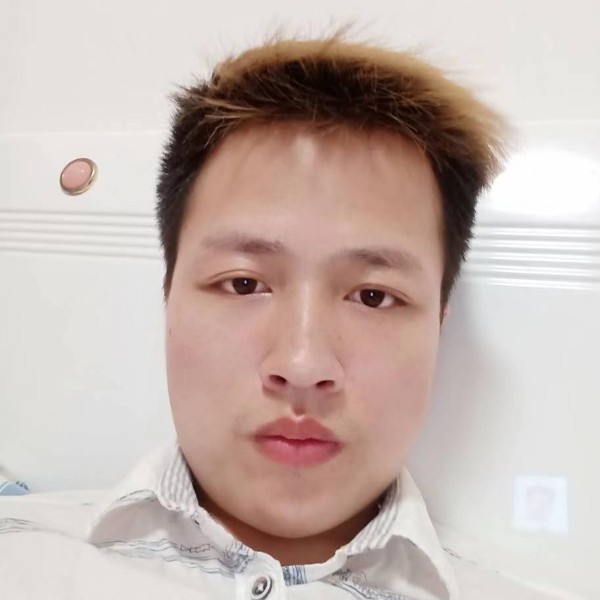 子隆的照片