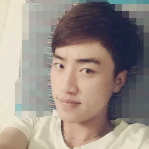 背后相许小甜瓜的照片