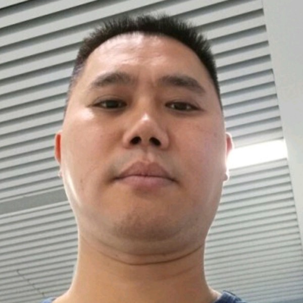 水影方沉静的照片