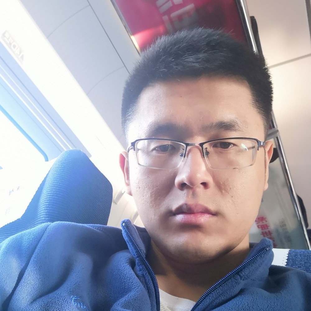 龙尾蝶情的照片