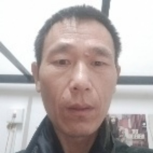 旧颜英俊的照片