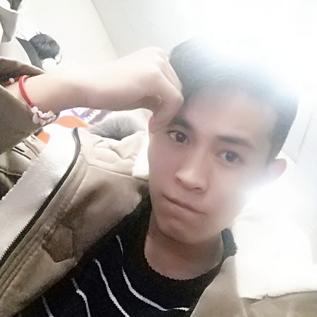 悔不当初♡的照片
