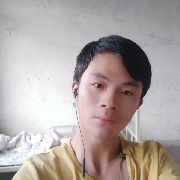 颖天的照片
