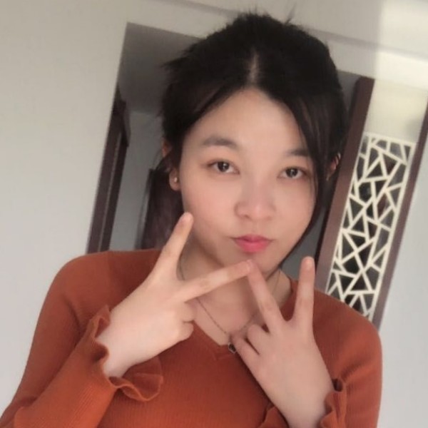 林菇凉的照片