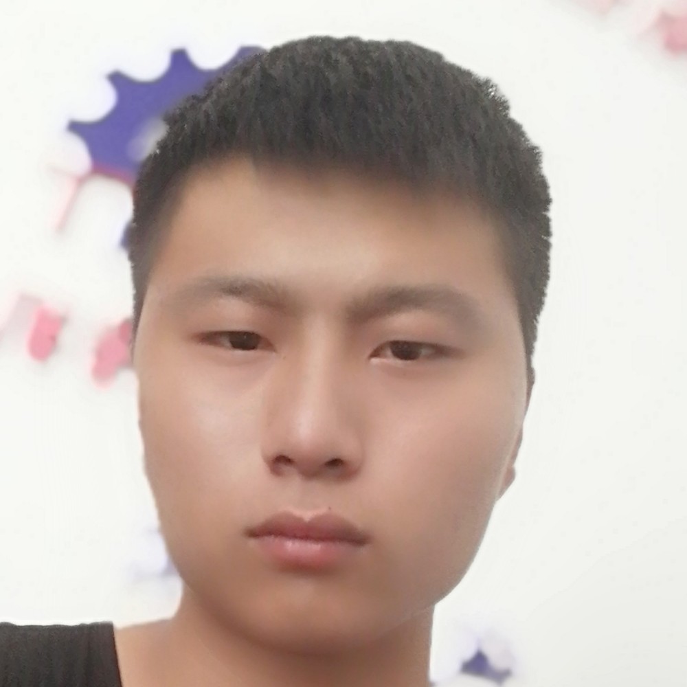 山岚灵巧的照片