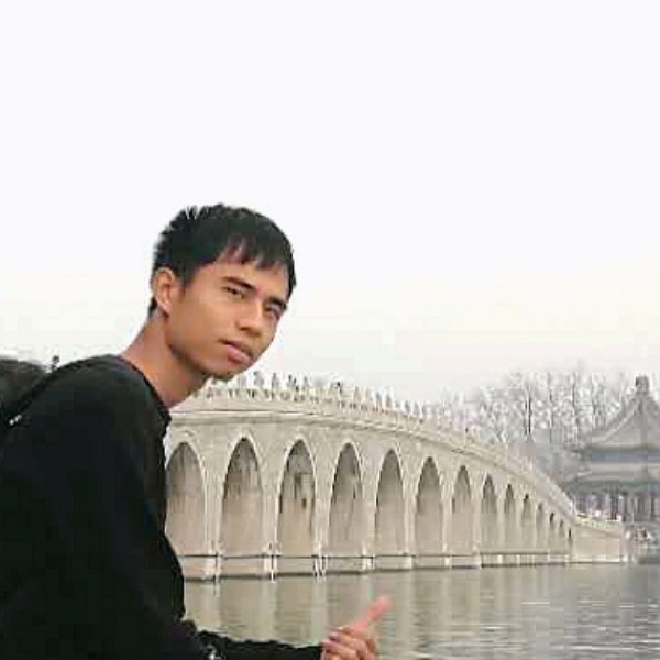 蜗牛爱恋落后的照片