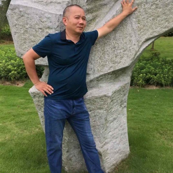 春媱請笑点低的照片