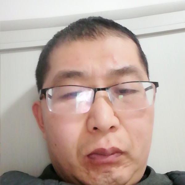水壶威武的照片