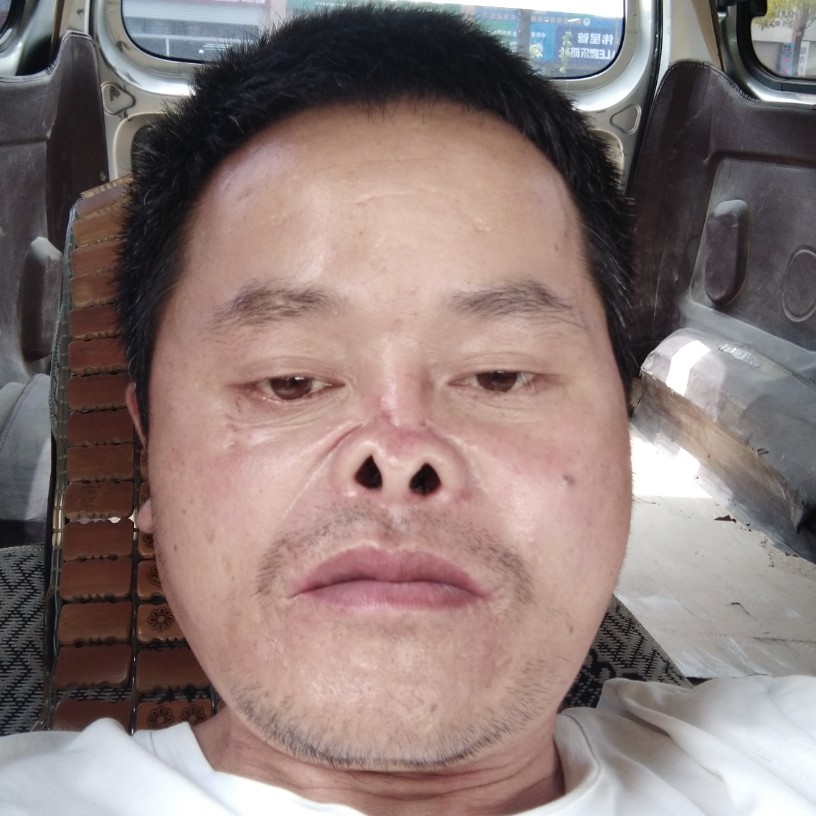 美女等于单身的照片