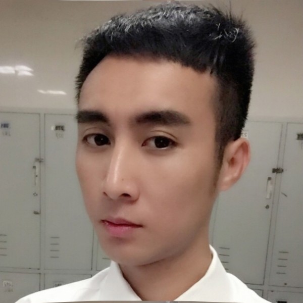 阿江江的照片