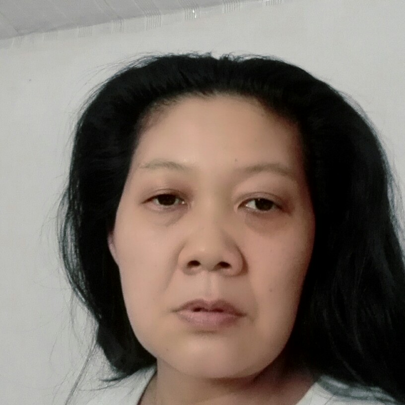 花卷挽手活泼的照片