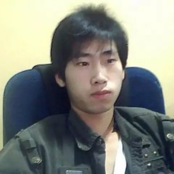 保温杯飘逸的照片