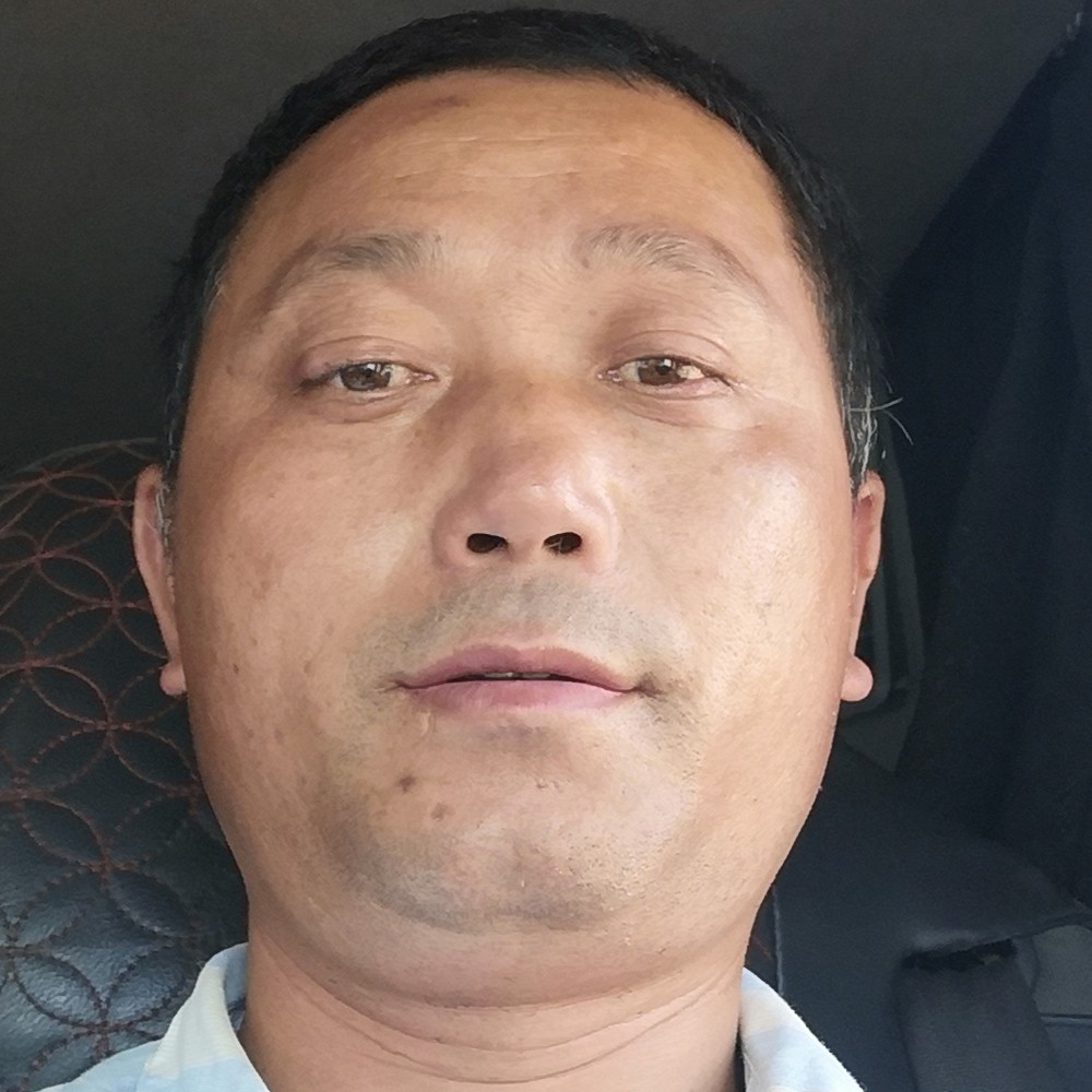 冷眸闻文静的照片