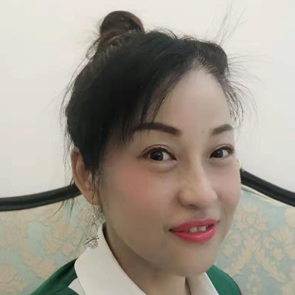 窈窕书女的照片