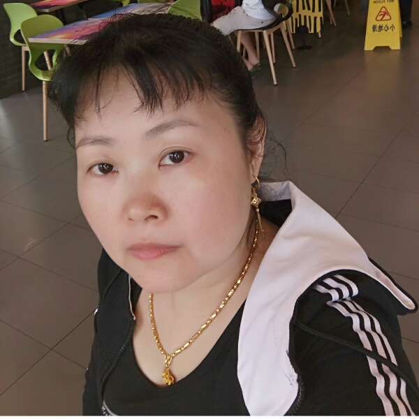 魅力女郎的照片