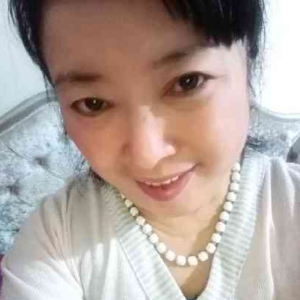 漂亮美眉的照片