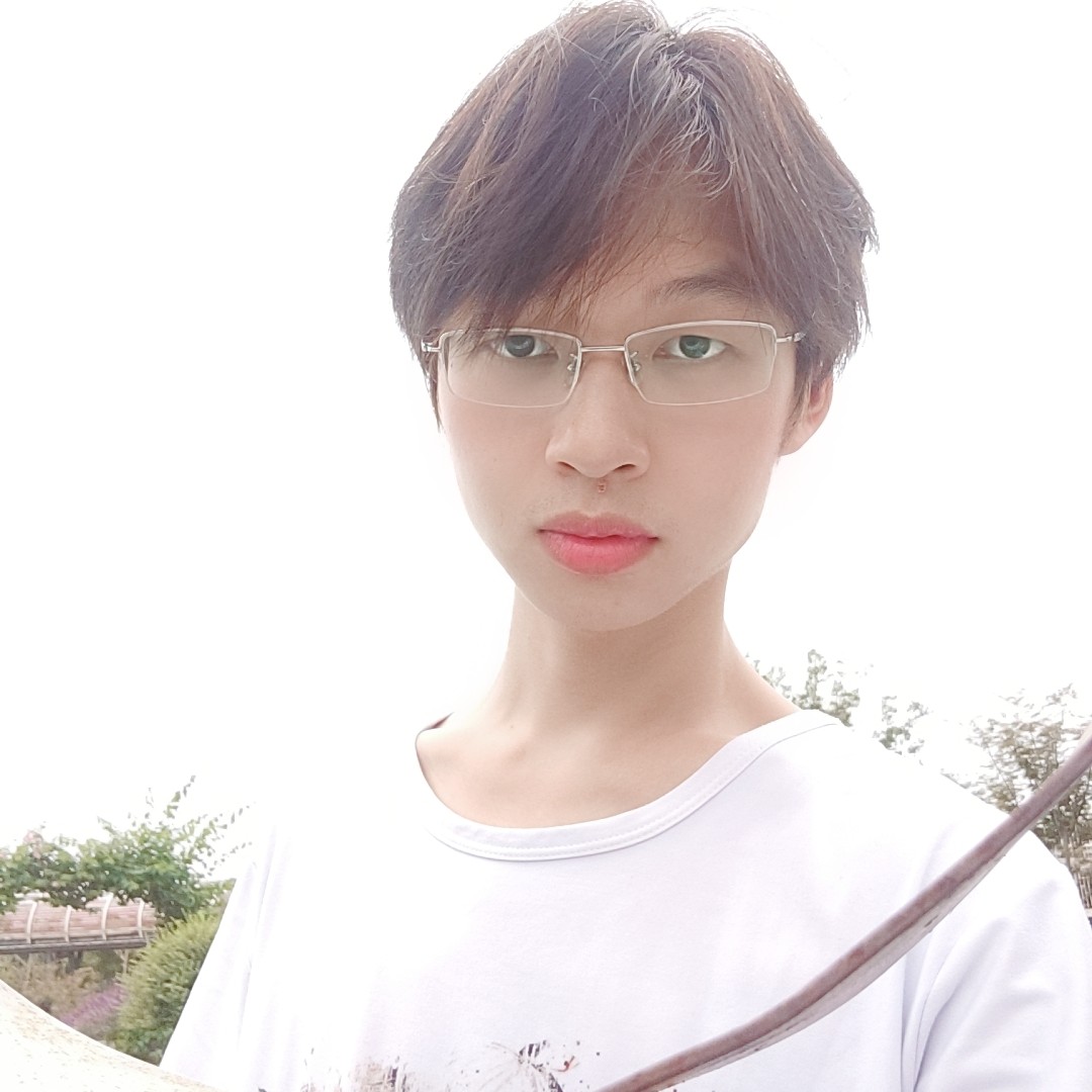 第五龙宇的照片