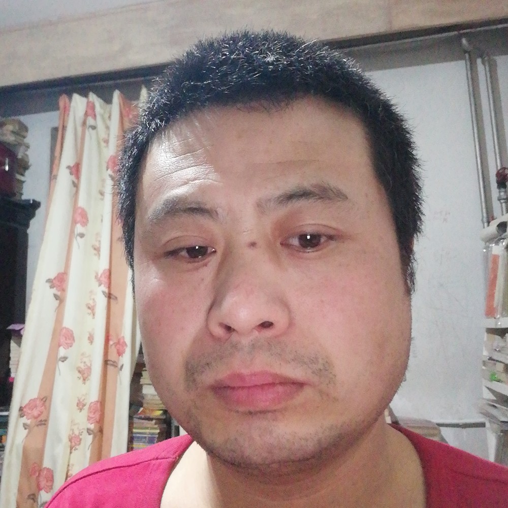 欢呼微凉的照片