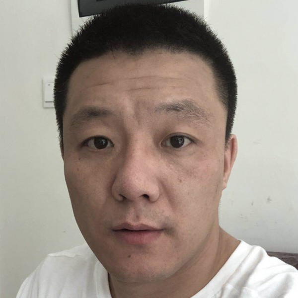 小熊猫蹙眉糊涂的照片