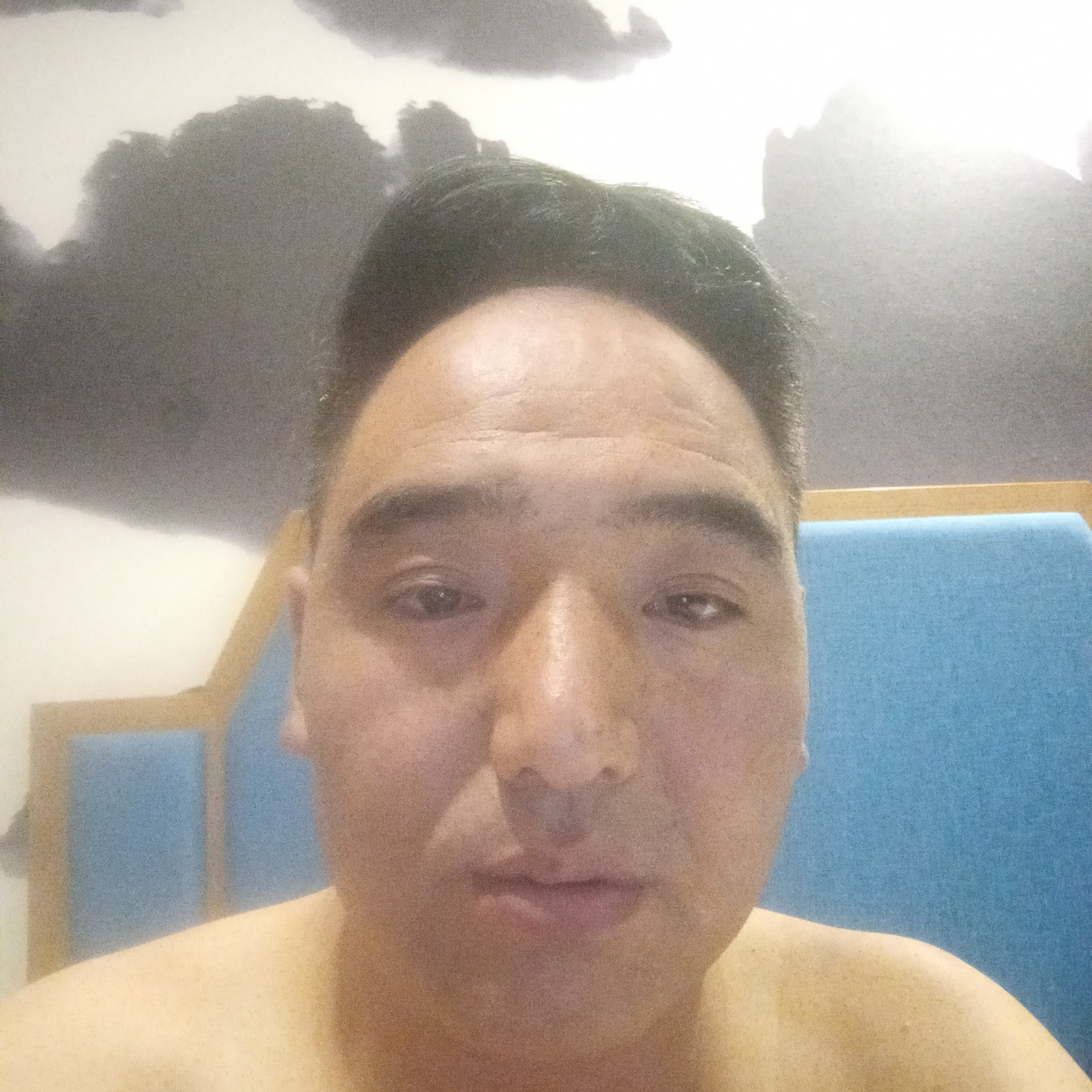 篮球深拥美好的照片
