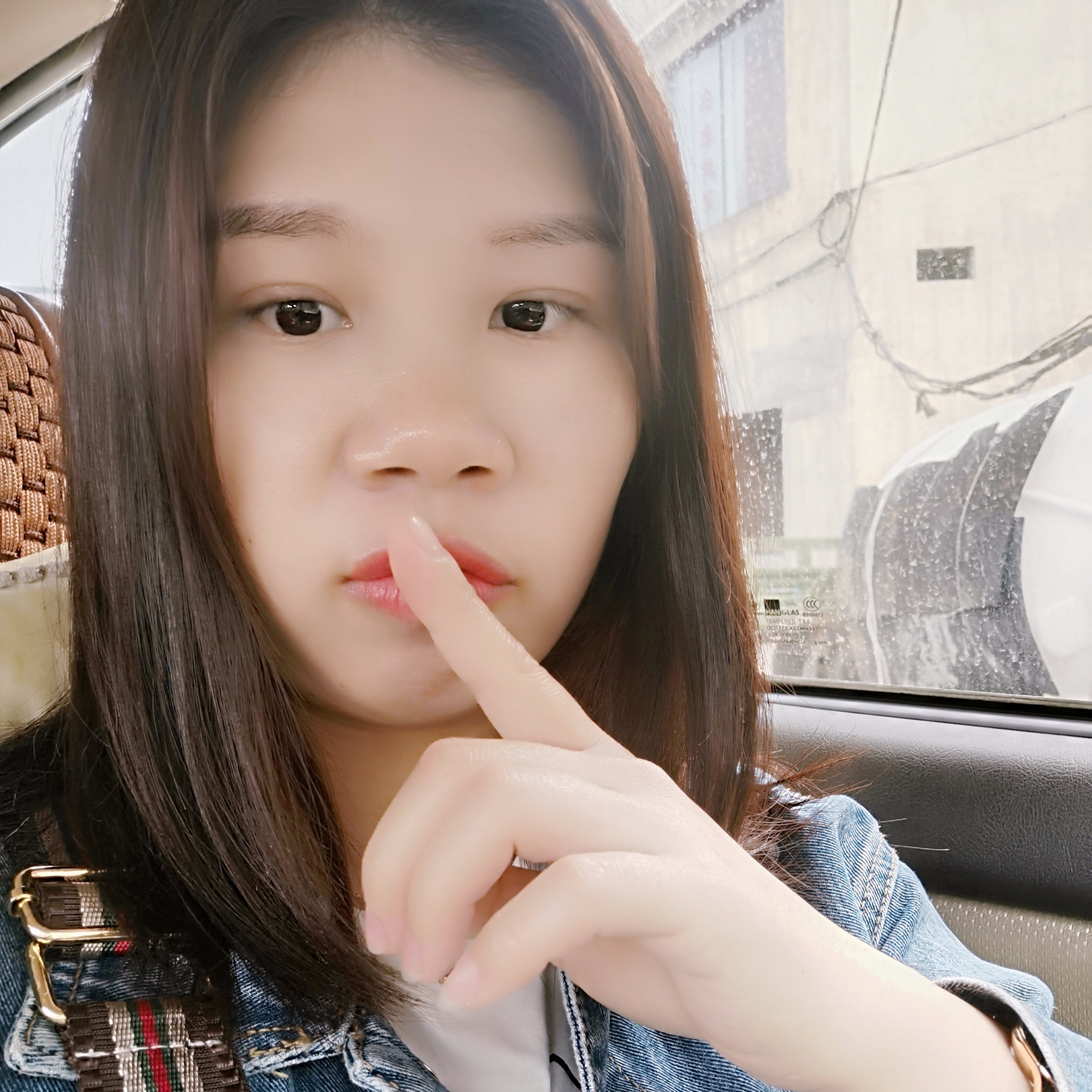 可爱漫步天空的照片