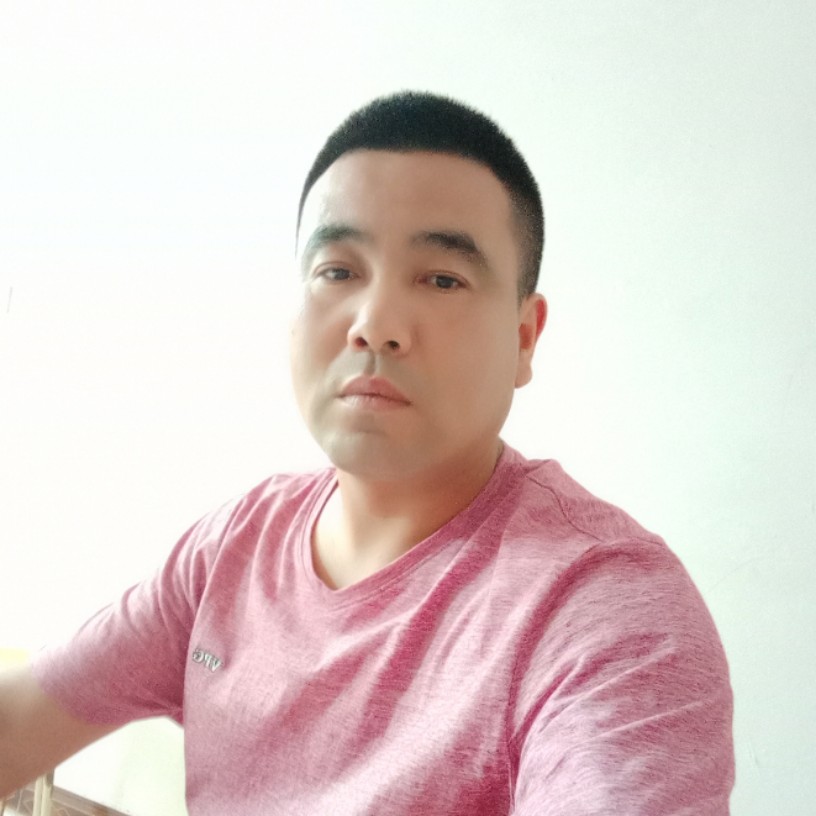 小馒头漫步落后的照片