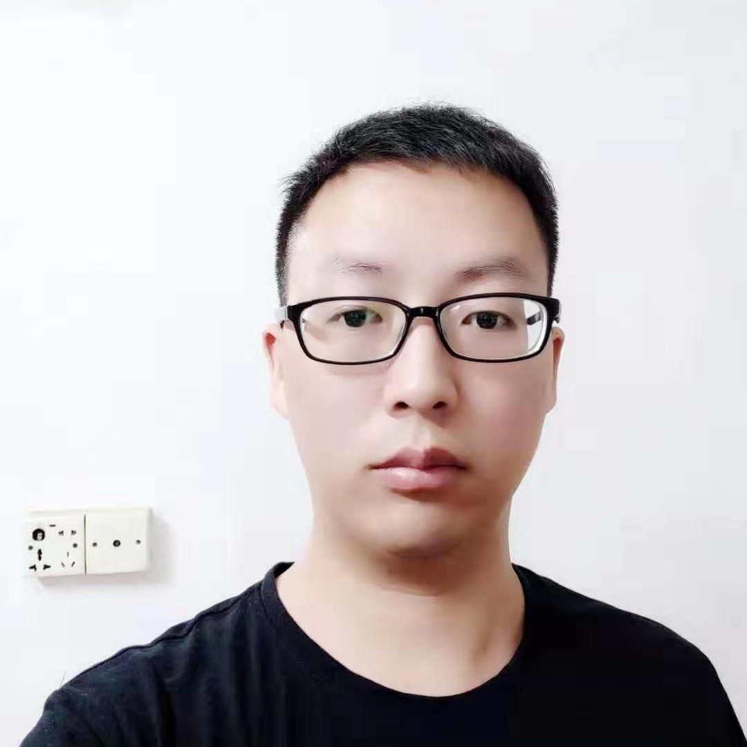 绯红七米晴的照片