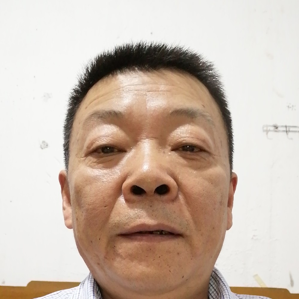 棒球闻愤怒的照片