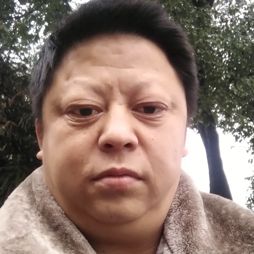 韦莫其实的照片