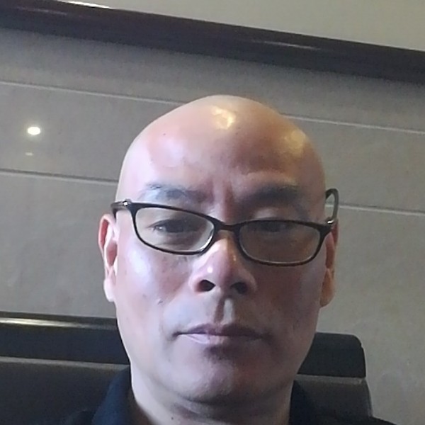 余早元的照片