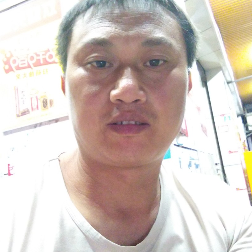自行车和孤独的照片