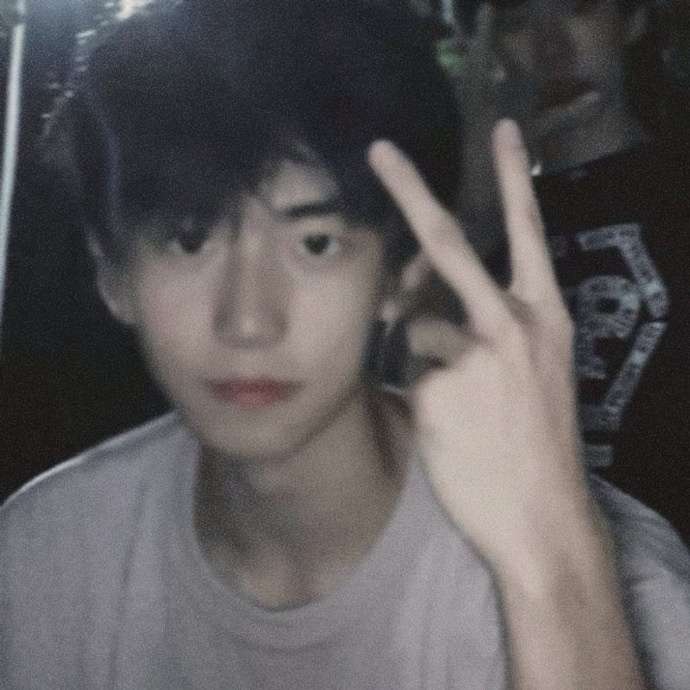 脸红的早晨的照片