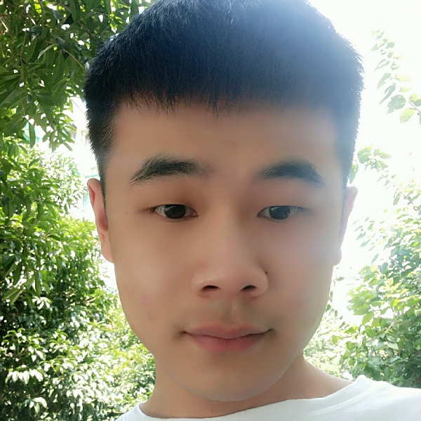 大口吃肉-的照片