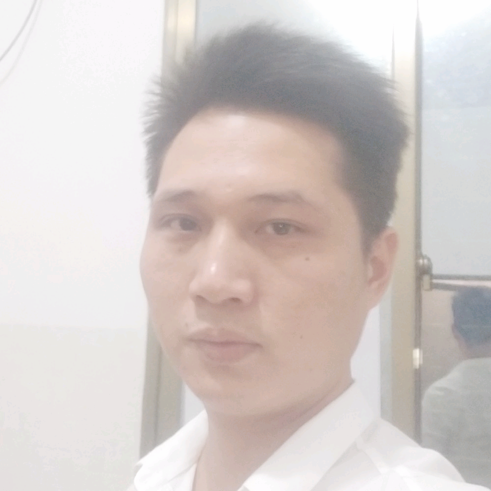爱美的小孩子的照片